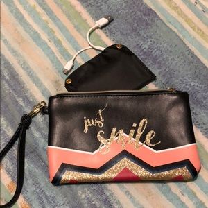 Clutch power bank just smile sparkles